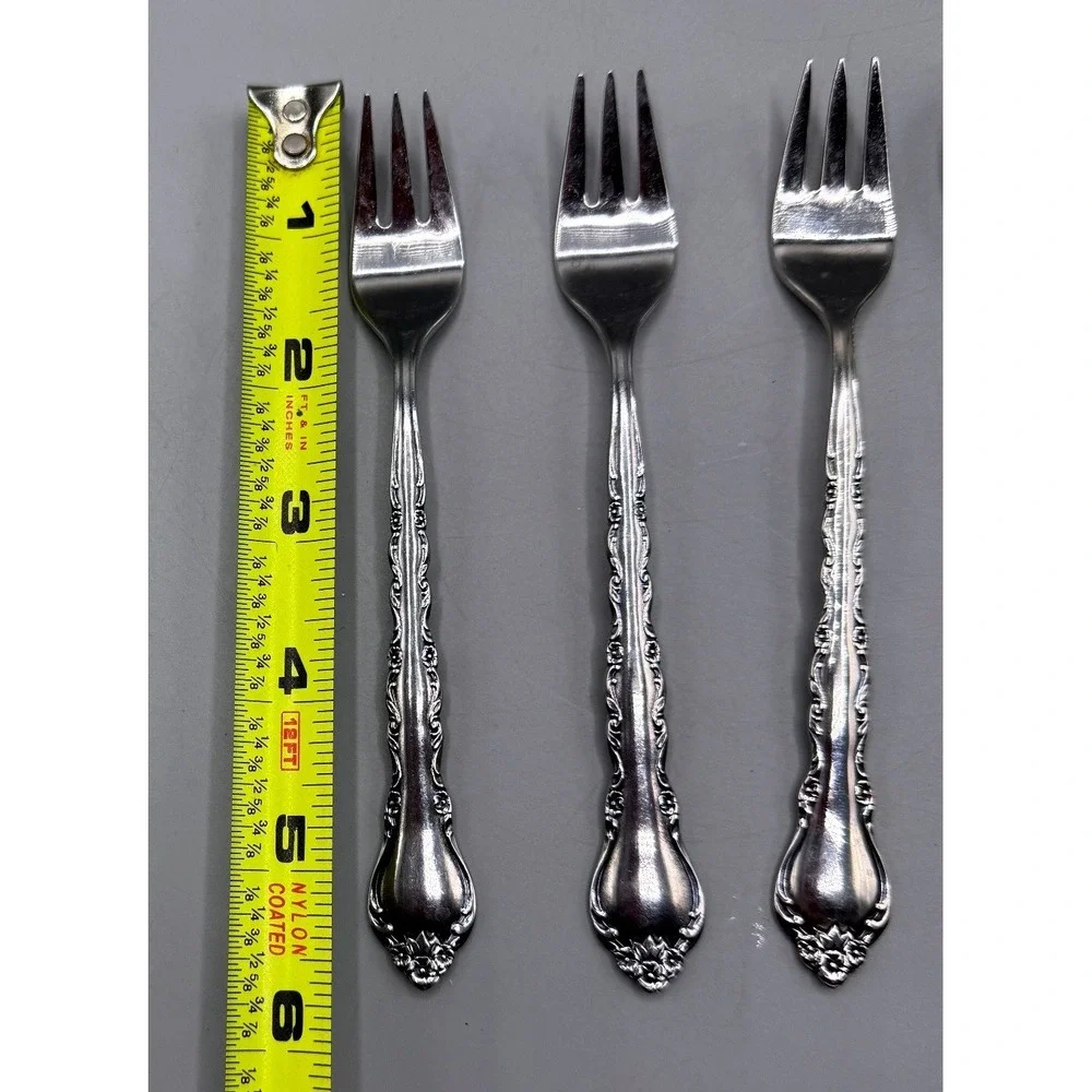 International Silver Gigi Stainless Deluxe 3 Cocktail Forks 1 Sugar Spoon 4pc
